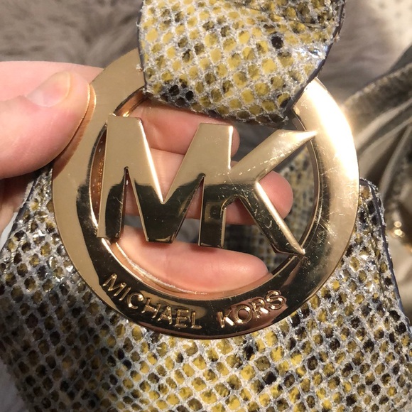 Michael Kors faux croc bag - Picture 5 of 5